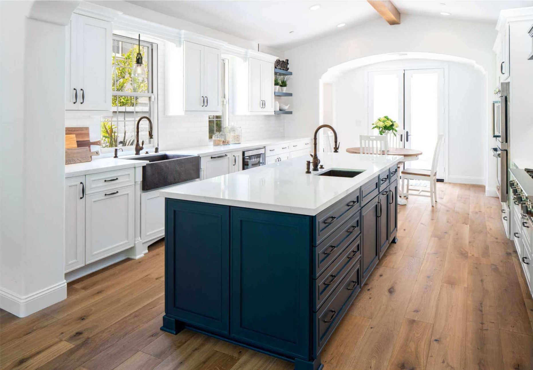 10 Popular Kitchen Cabinet Trends For 10  Sea Pointe - what is the latest trend in kitchen cabinets?