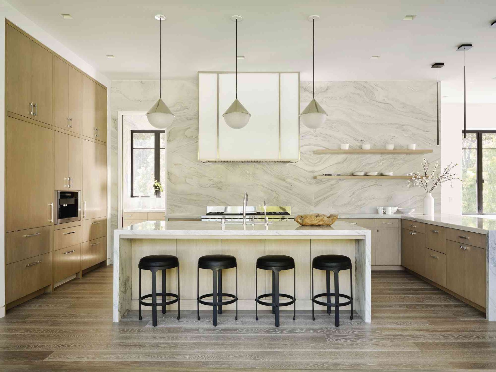 4 Polished Modern Kitchen Design Ideas to Consider - kitchen design modern ideas