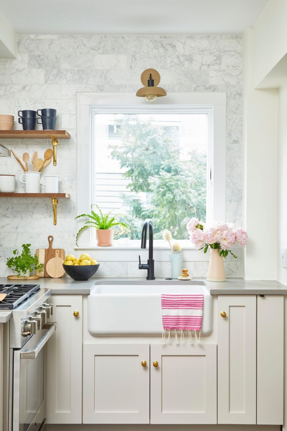 6 Best Small Kitchen Design Ideas - Tiny Kitchen Decorating - small kitchen design images