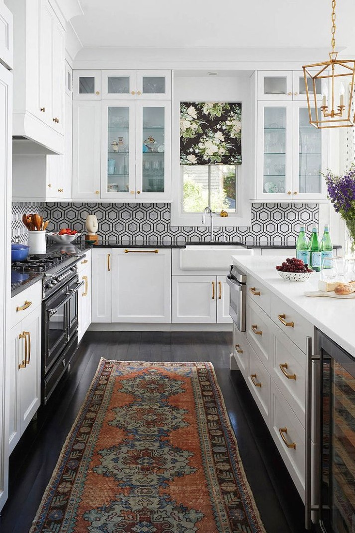 7+ ( Black & White ) Kitchen Backsplash Ideas - "Make it Contrast