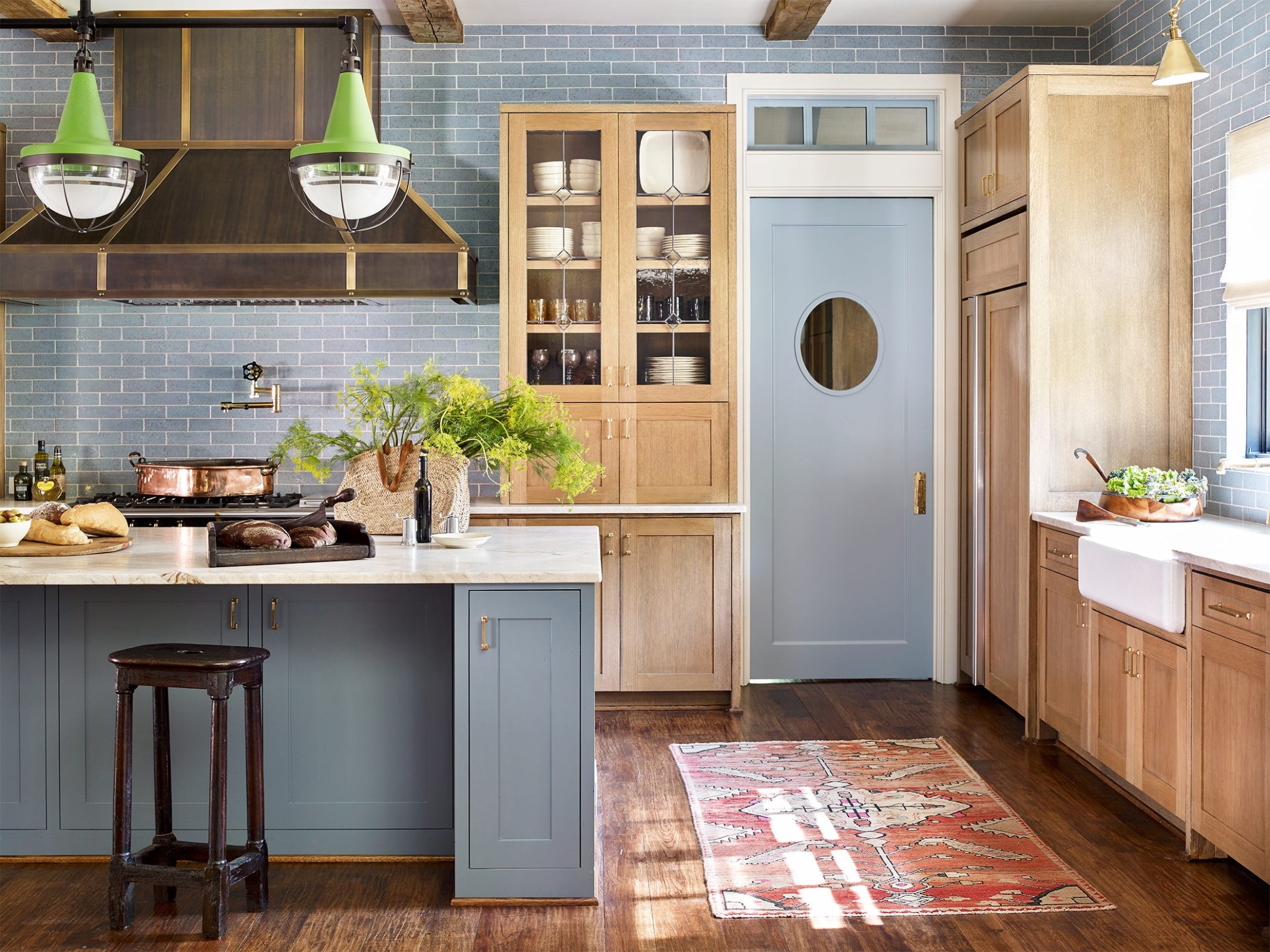 8 Best Kitchen Paint Colors - Ideas for Popular Kitchen Colors - what is a good color for a small kitchen?