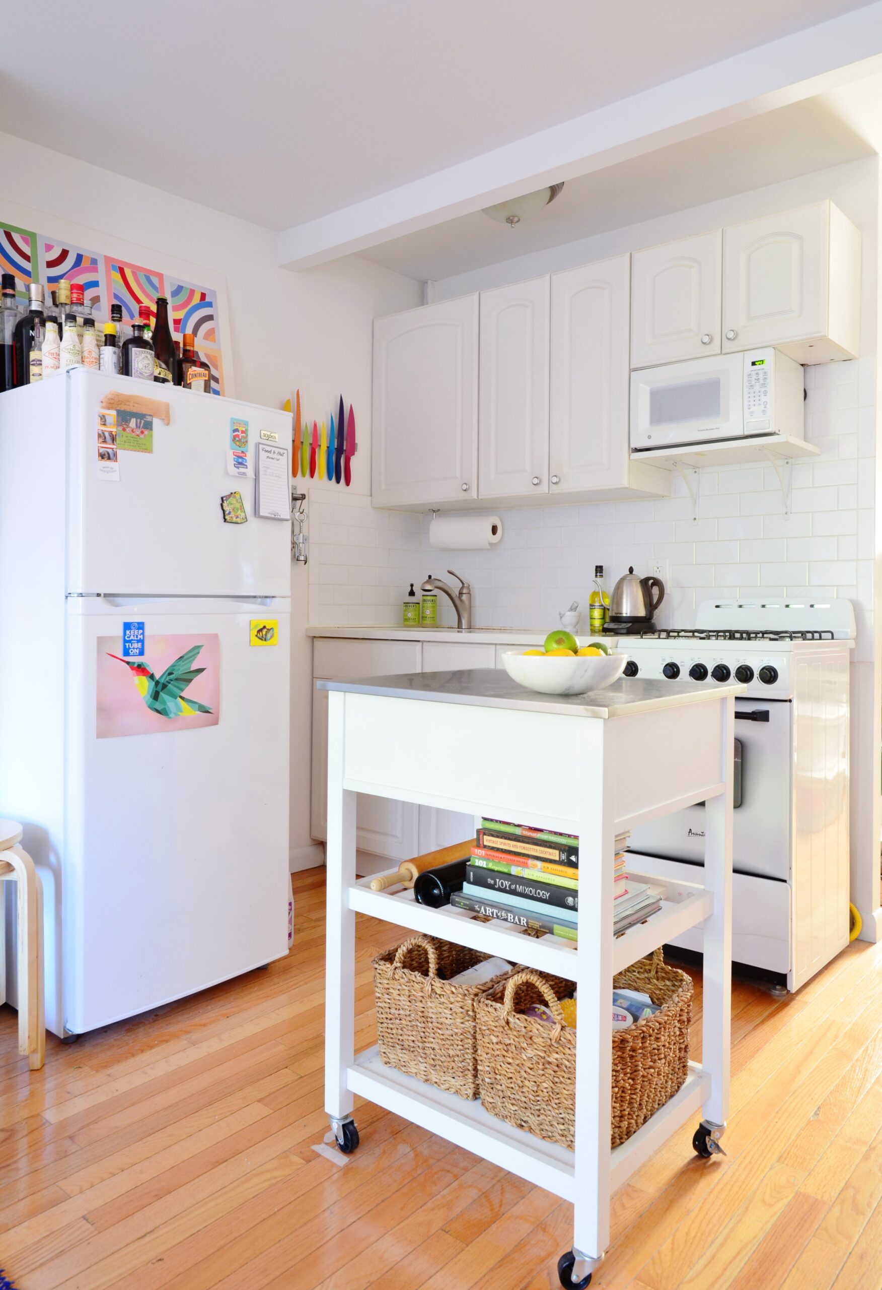 9+ Best Small Kitchen Design Ideas - Decorating Tiny Apartment  - super small kitchen ideas