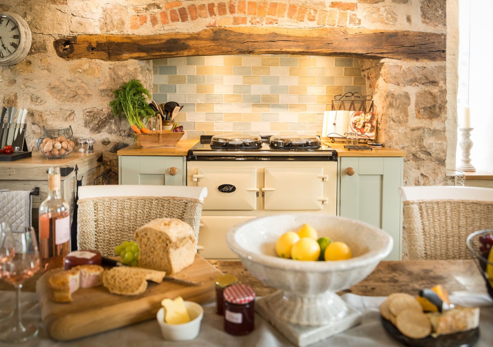 Cottage Kitchen Decor Ideas  Interior Design - what is a cottage kitchen?