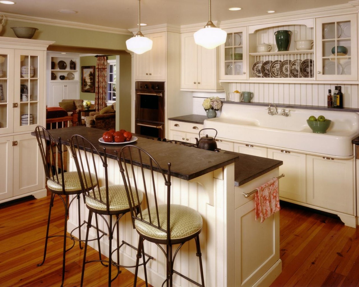 Cottage Kitchen Ideas: Pictures, Ideas & Tips From HGTV  HGTV - what is a cottage kitchen?