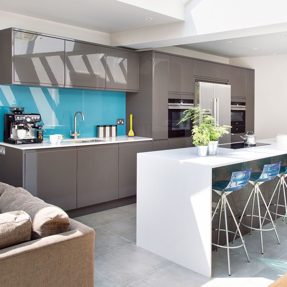 Grey kitchen ideas: 3 design tips for cabinets, worktops and walls - what colour goes best with grey kitchen?