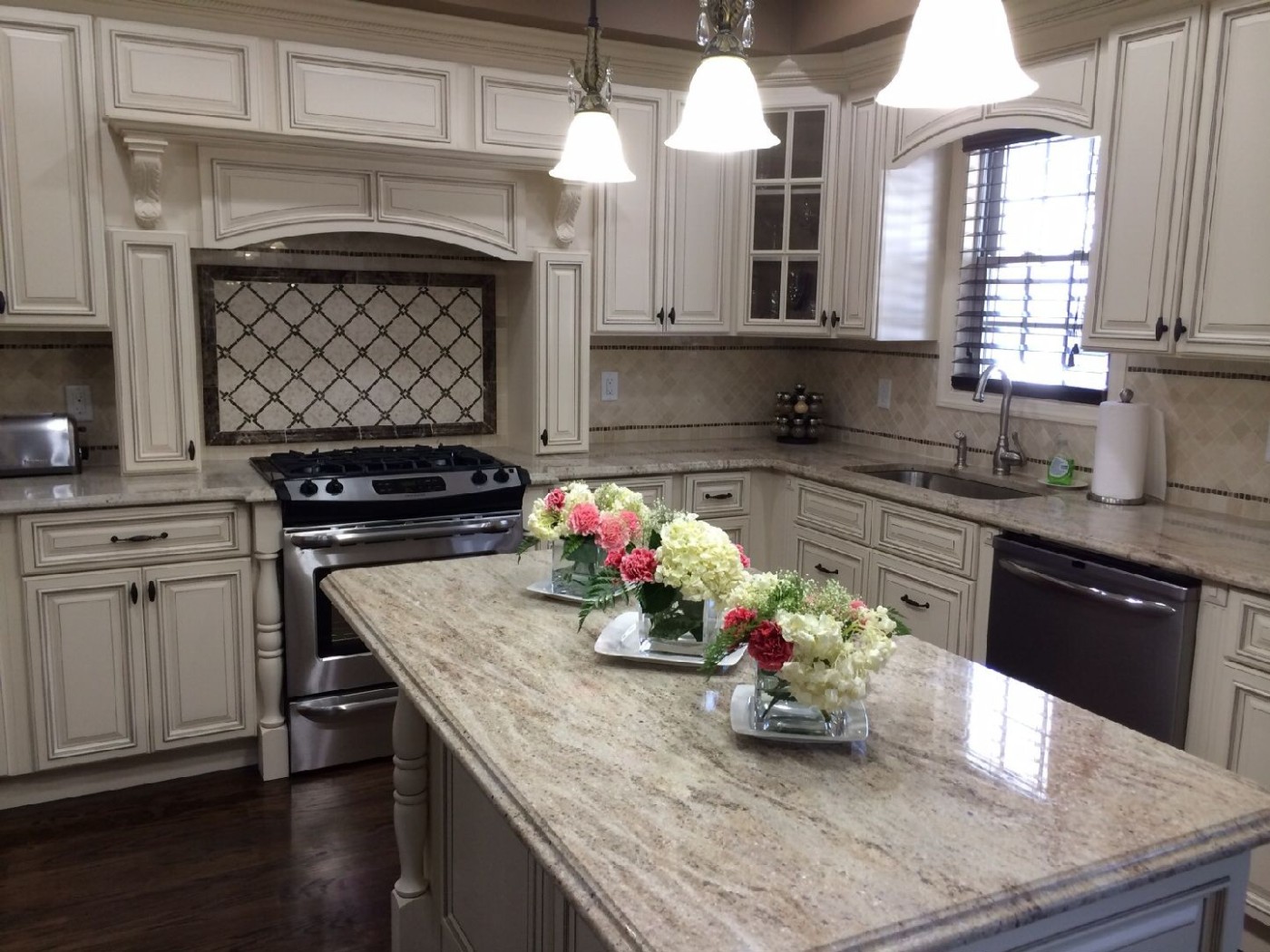 Kitchen Cabinets and Remodeling in Brooklyn and Queens - kitchen cabinets in queens