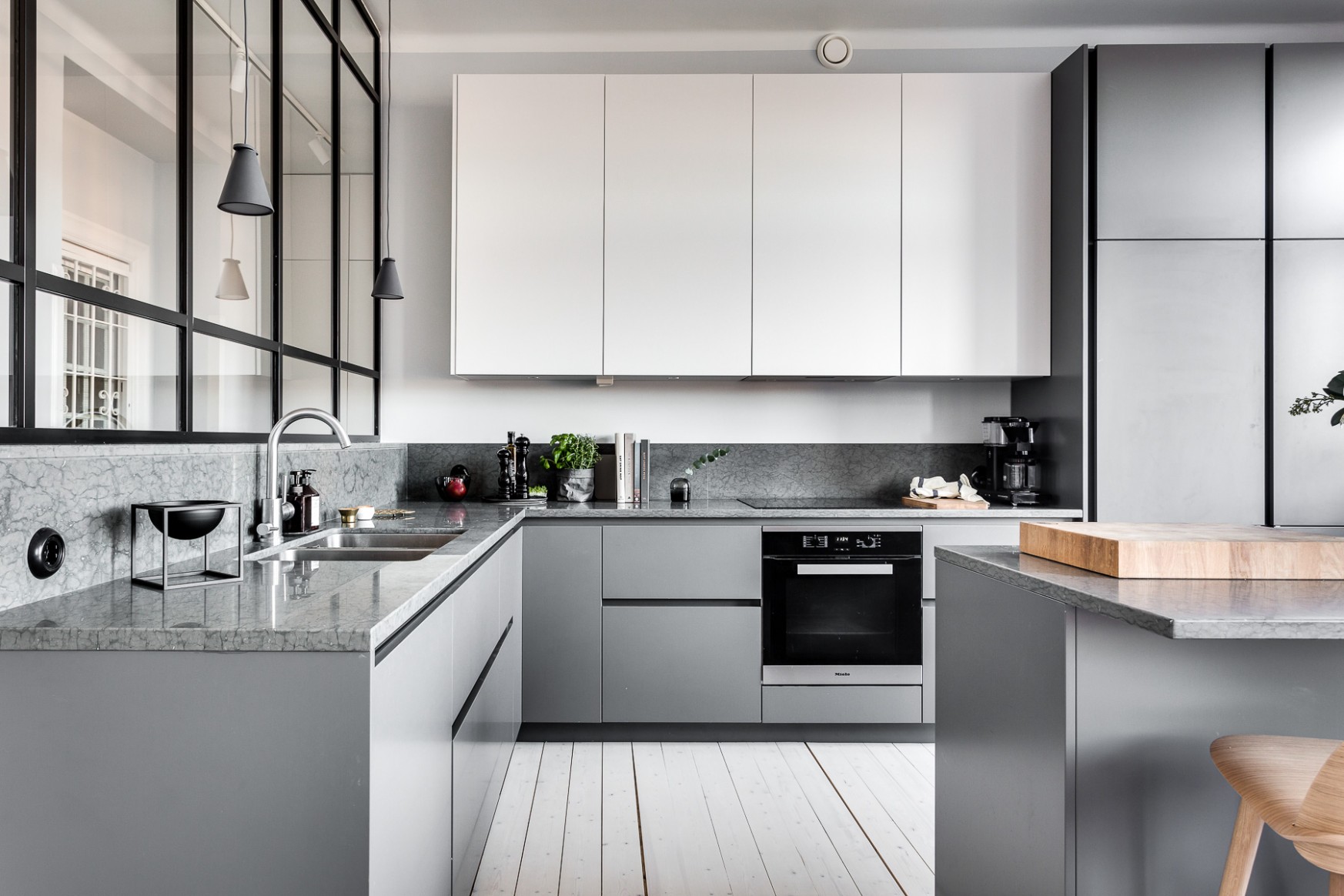 Modern Gray Kitchen Cabinets Beat Monotony With Style - modern grey kitchen cabinets