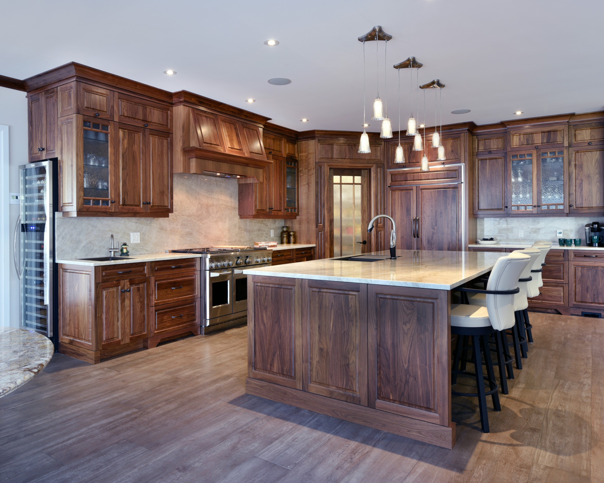 What is Traditional Kitchen Design? - traditional kitchen definition