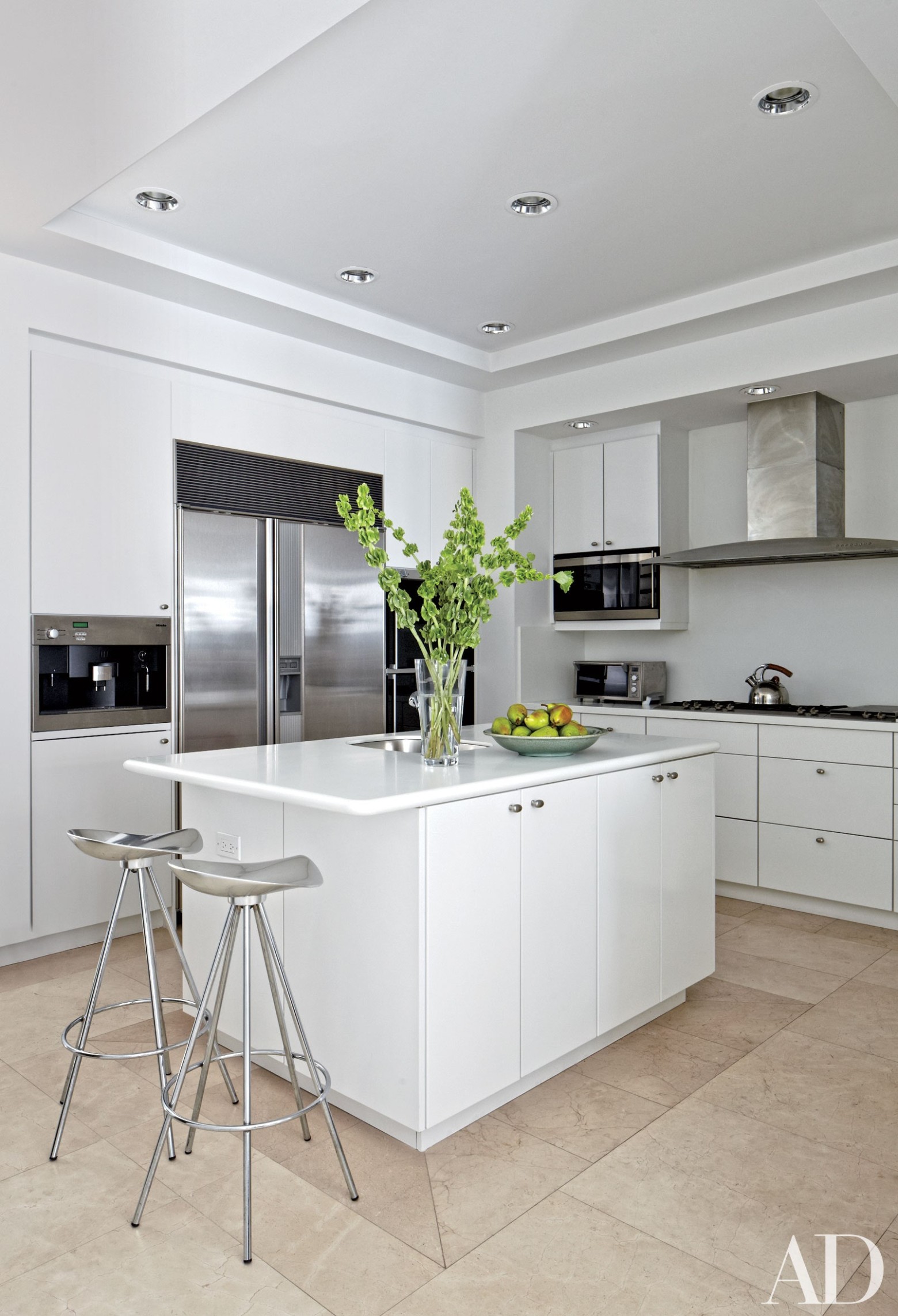 White Kitchens Design Ideas  Architectural Digest - modern white kitchens
